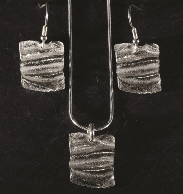 Square ribbons drop earrings and pendant by Silverfish Designs